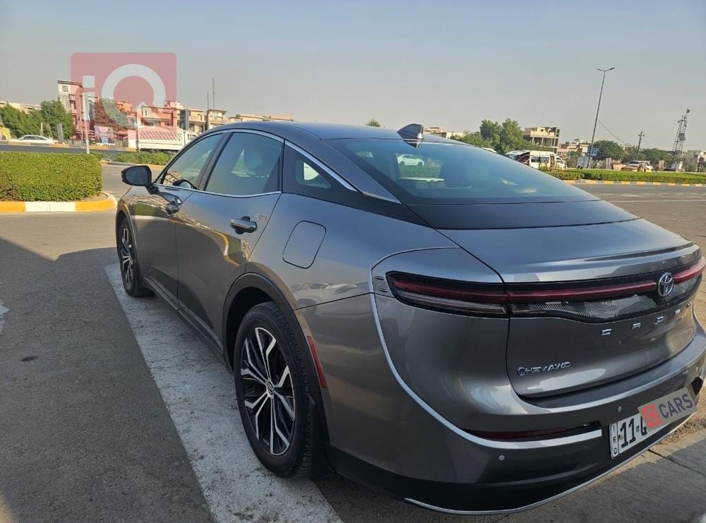 تويوتا كراون